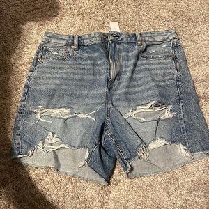 Mom shorts